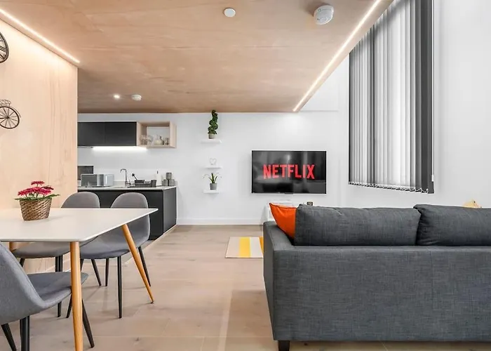 Stylish Modern Apartment Central Manchester